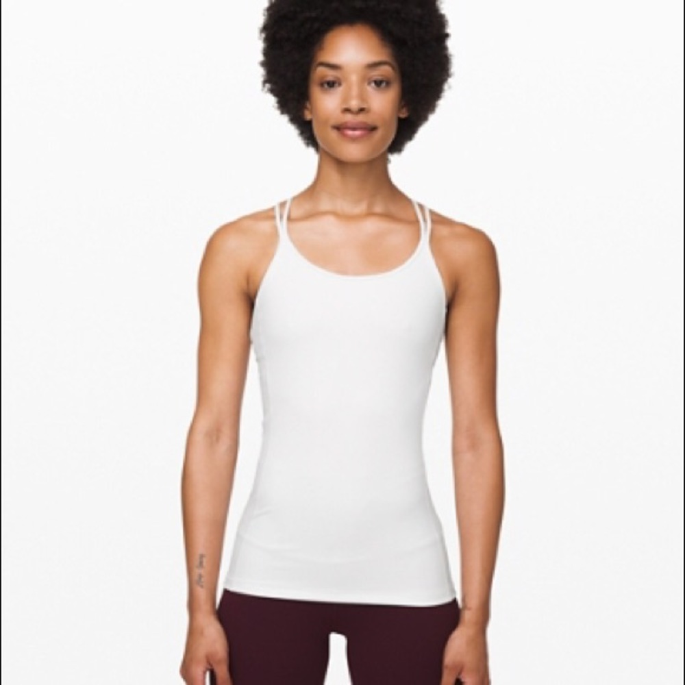 lululemon free to be tank *nulu black and white